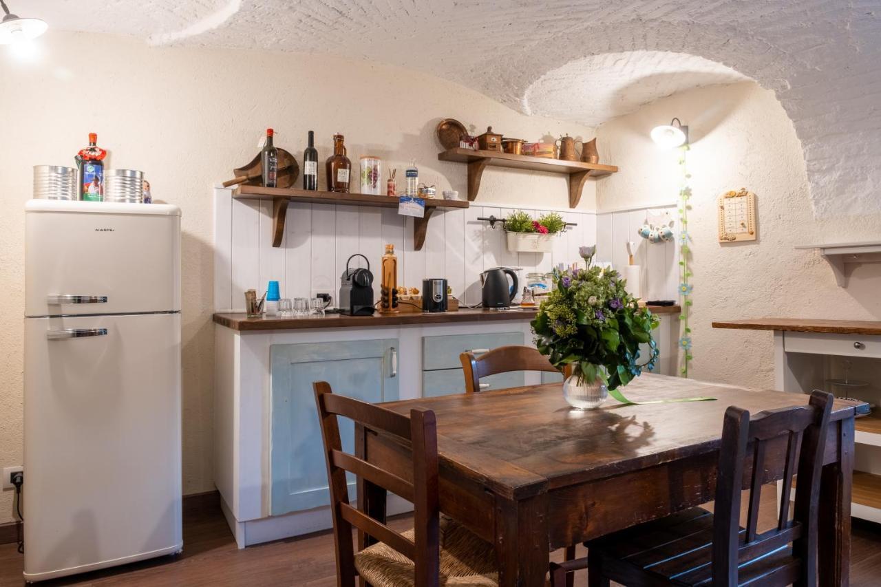 بييلا B&B Il Cortile المظهر الخارجي الصورة